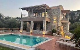 Iris Villas Complex